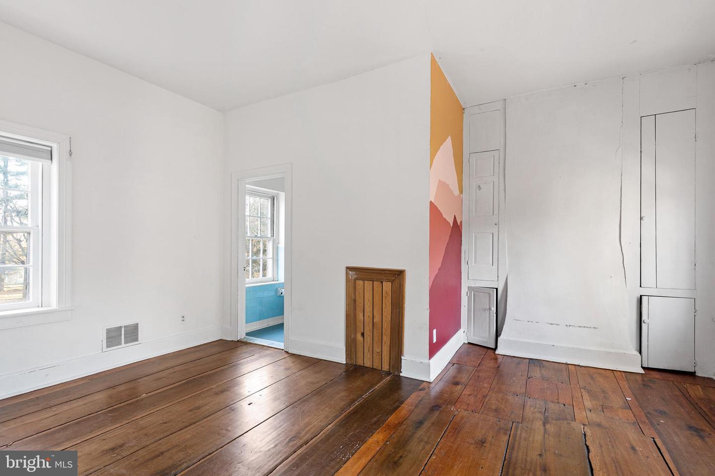 547 CONCORD Rd GLEN MILLS, PA 19342