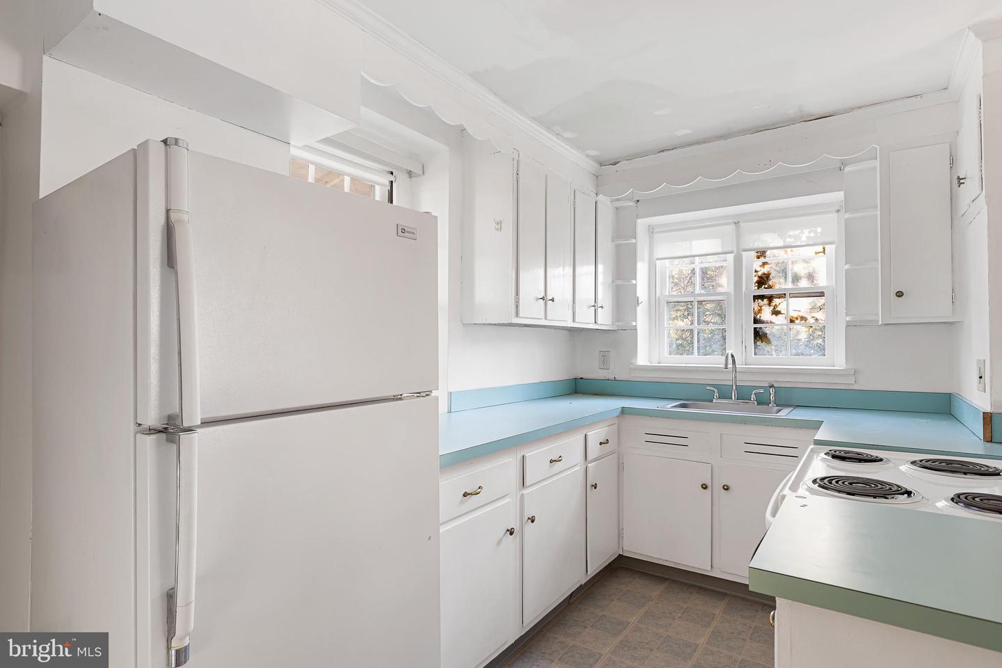 547 CONCORD Rd GLEN MILLS, PA 19342