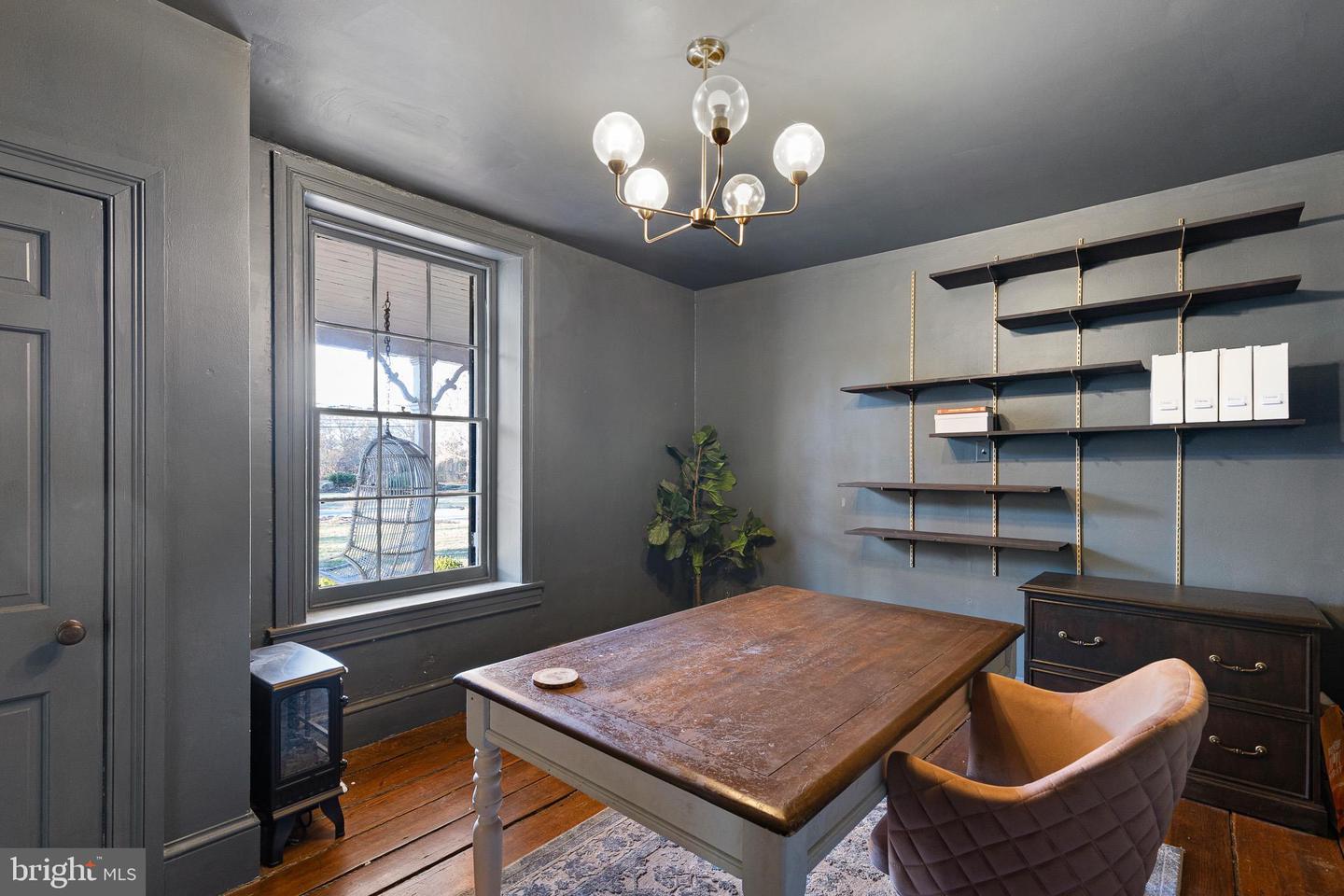 547 CONCORD Rd GLEN MILLS, PA 19342