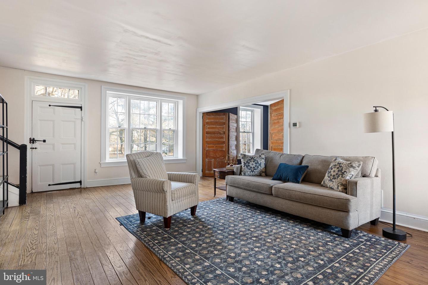 547 CONCORD Rd GLEN MILLS, PA 19342