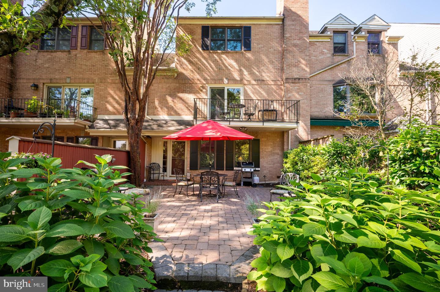 1906 ACADEMY Pl WILMINGTON, DE 19806