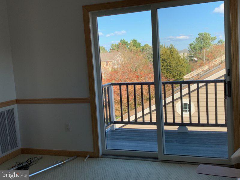 38852 BAYFRONT Dr OCEAN VIEW, DE 19970