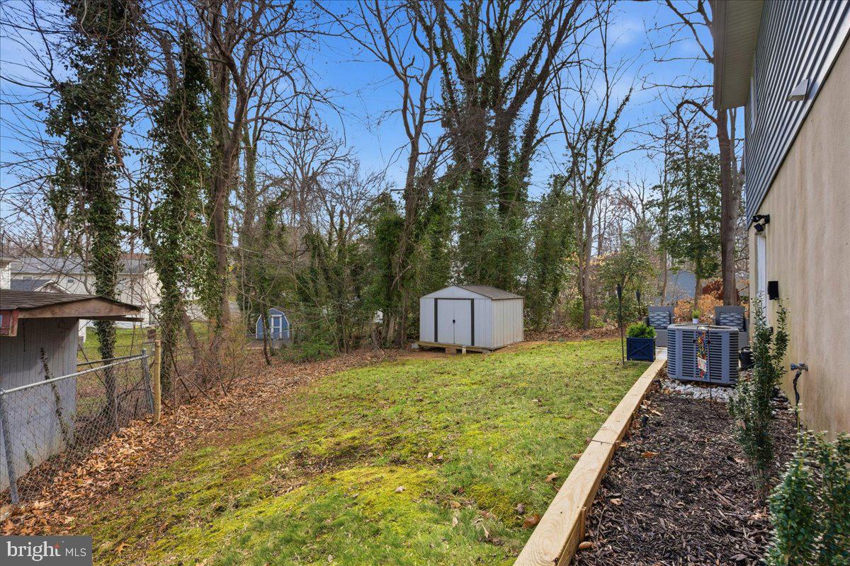 715 WILLOW Rd LUSBY, MD 20657