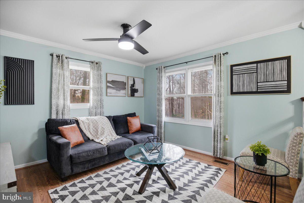 715 WILLOW Rd LUSBY, MD 20657