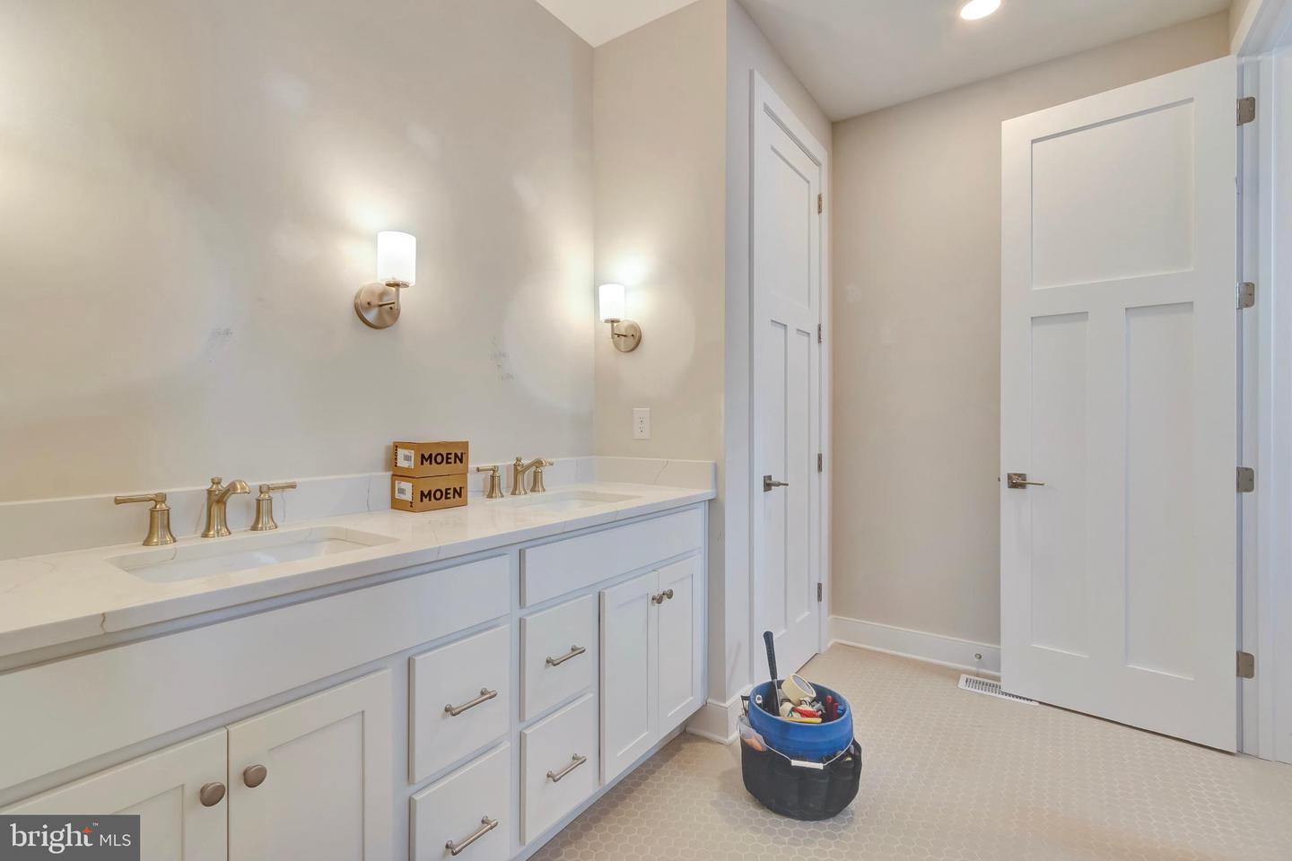 655 BETHANY Cir BETHANY BEACH, DE 19930