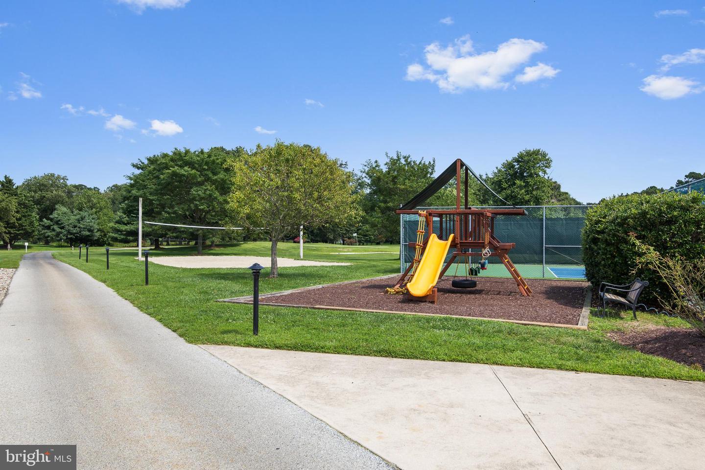 655 BETHANY Cir BETHANY BEACH, DE 19930