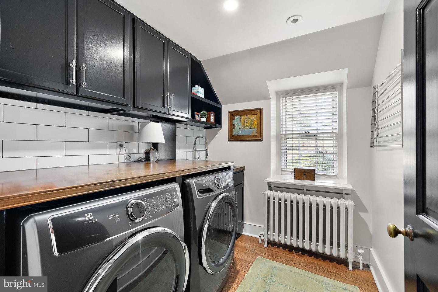 302 STONE Brk Dr WILMINGTON, DE 19807