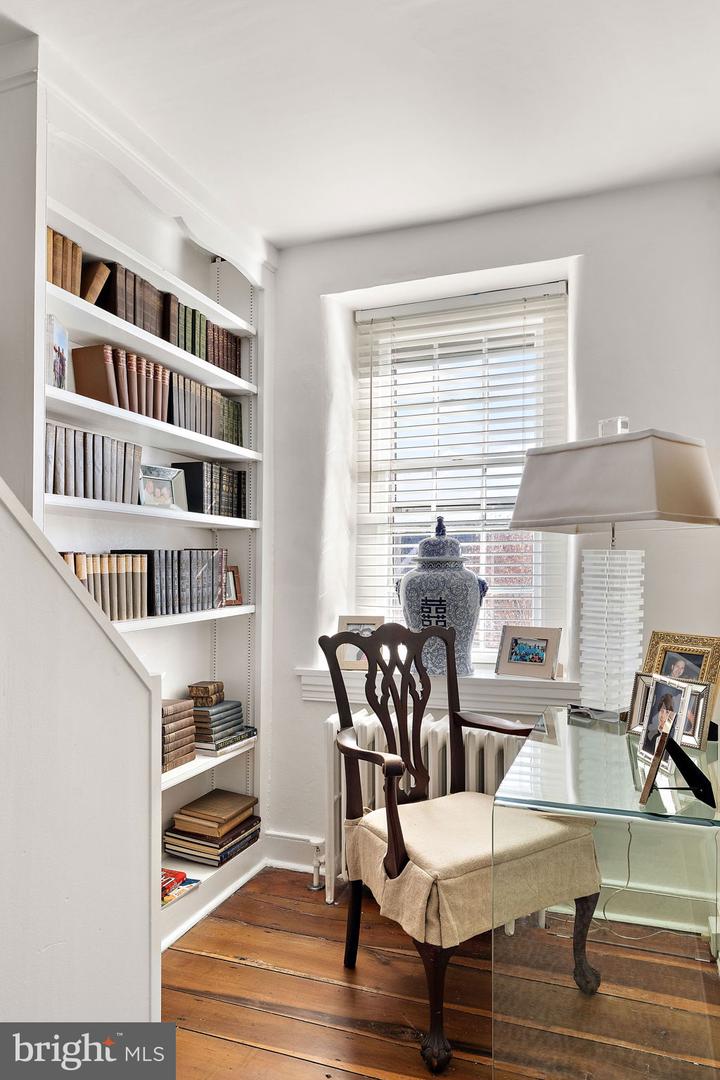 302 STONE Brk Dr WILMINGTON, DE 19807