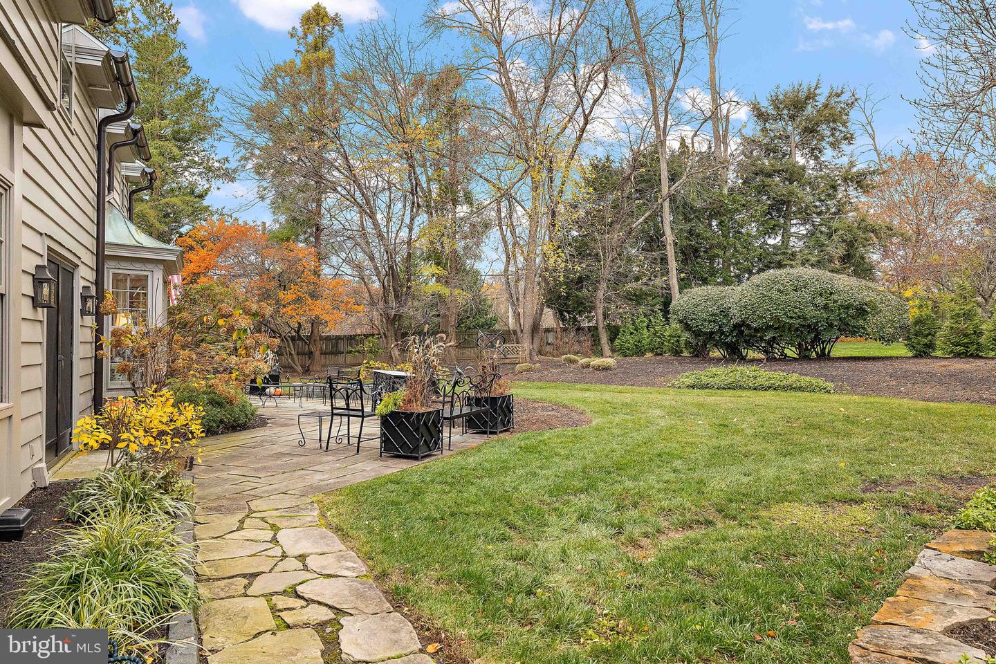 302 STONE Brk Dr WILMINGTON, DE 19807