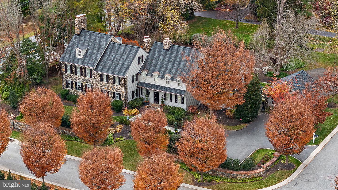 302 STONE Brk Dr WILMINGTON, DE 19807