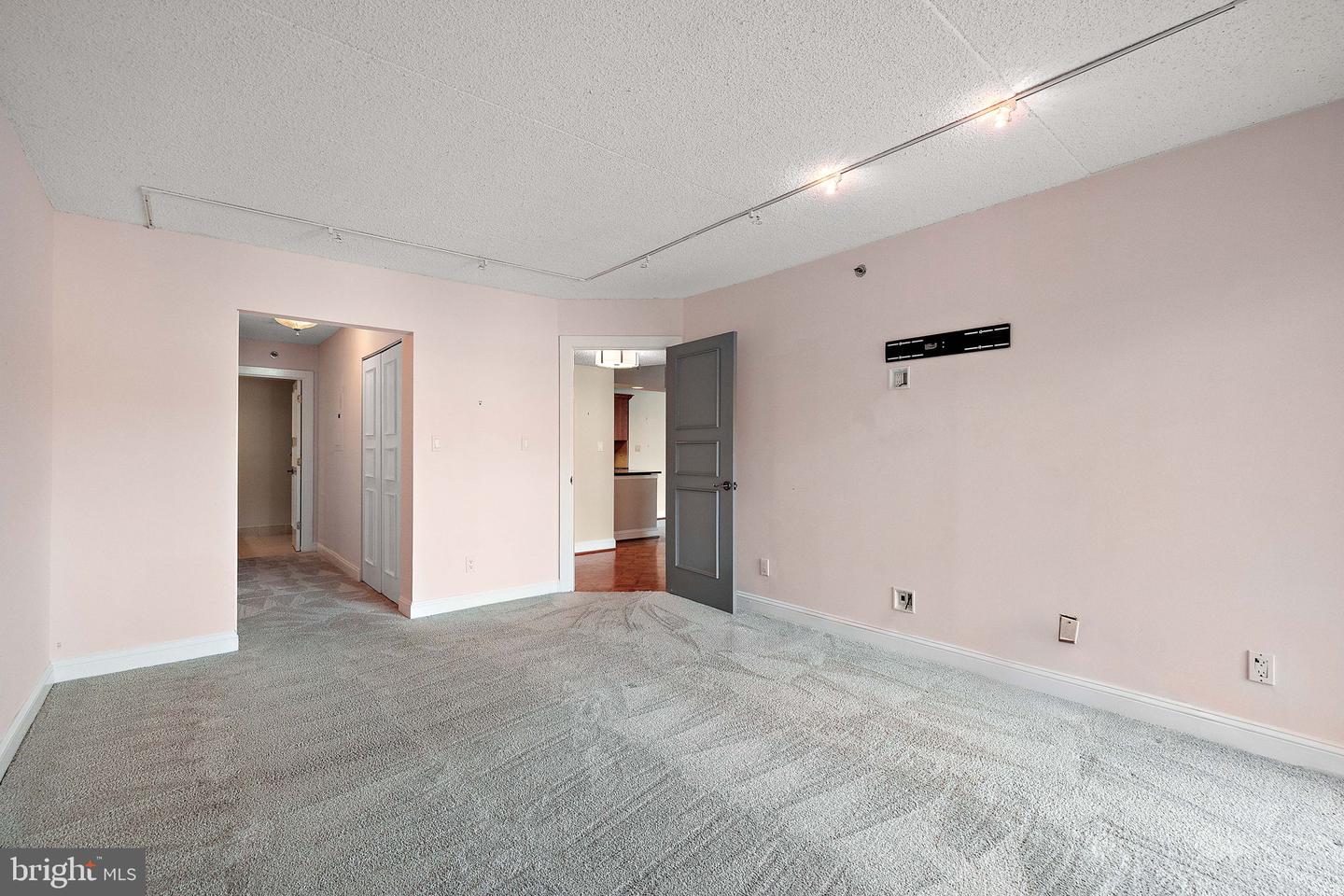 1704 N Park Dr #205 WILMINGTON, DE 19806