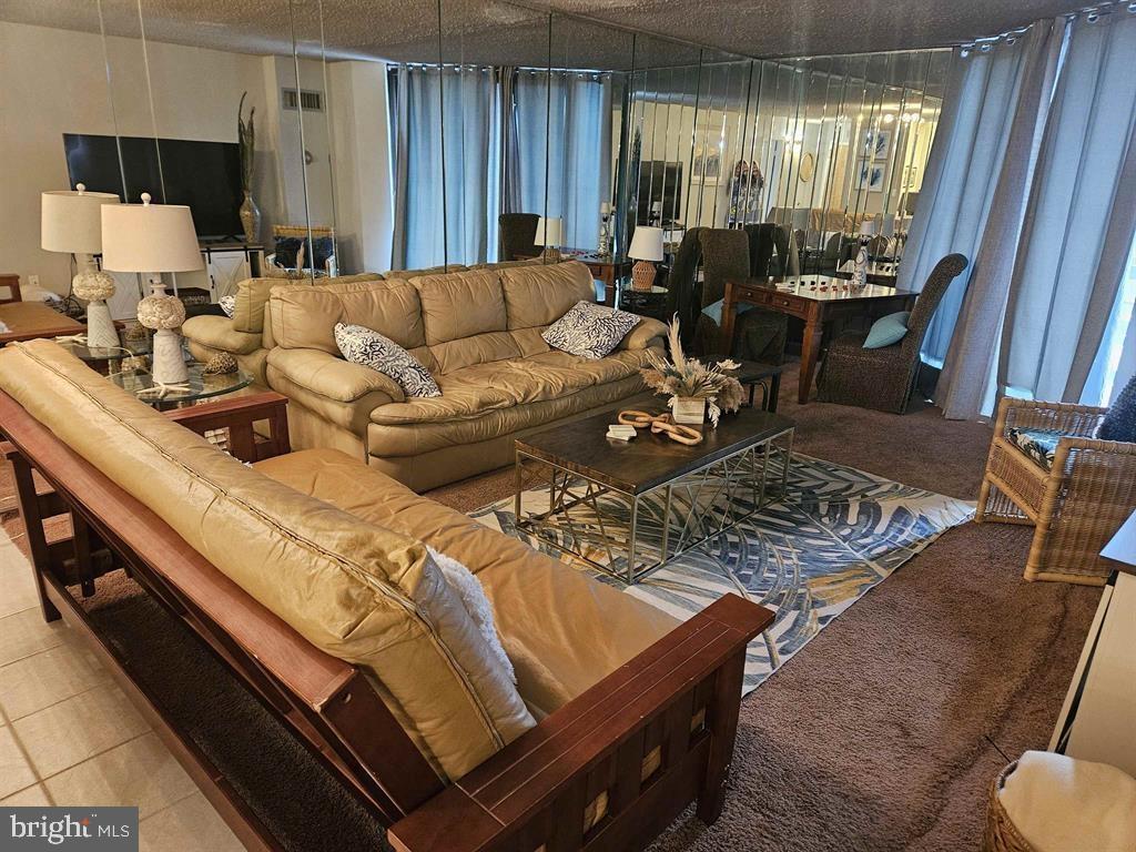 935 OCEAN Ave #300 OCEAN CITY, NJ 08226