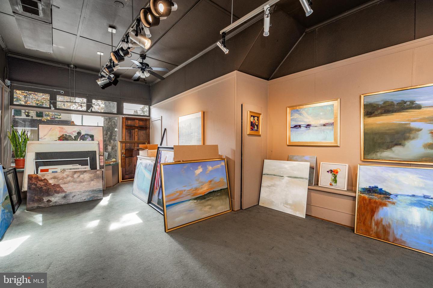 1705 N LINCOLN St WILMINGTON, DE 19806