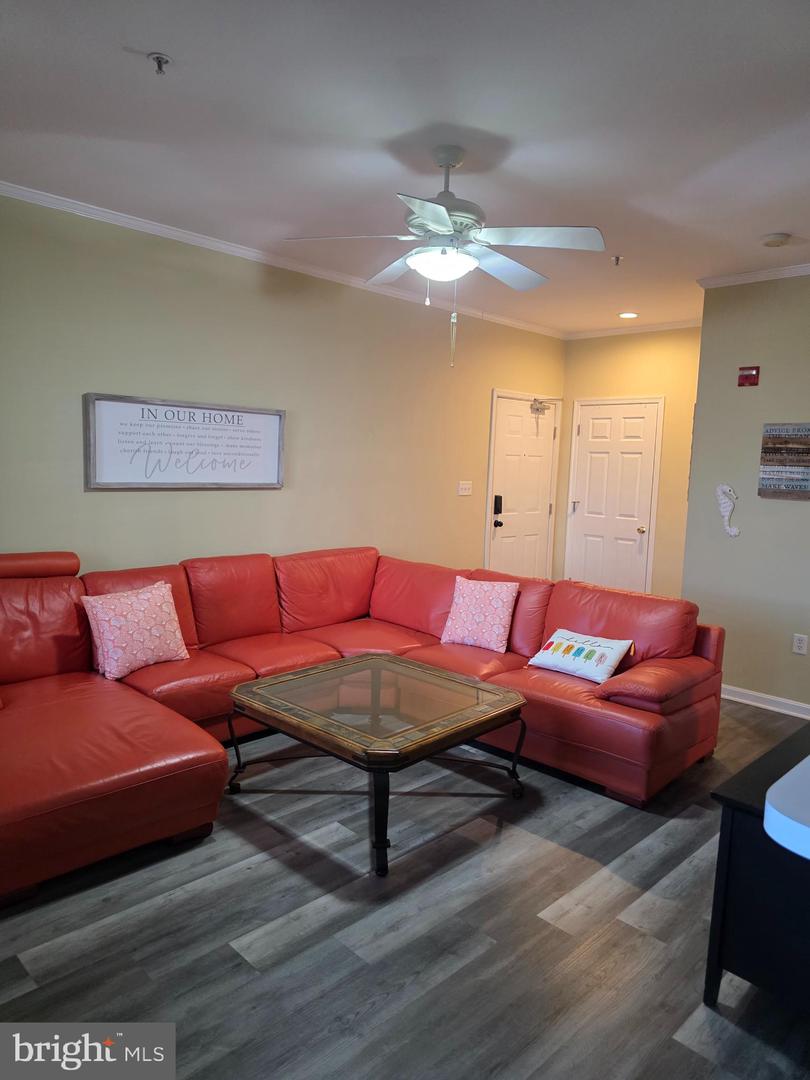 100 CASCADE Ln #108 REHOBOTH BEACH, DE 19971