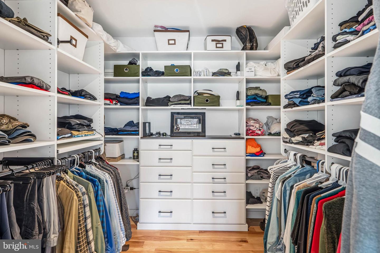 93 GLADE Cir W REHOBOTH BEACH, DE 19971