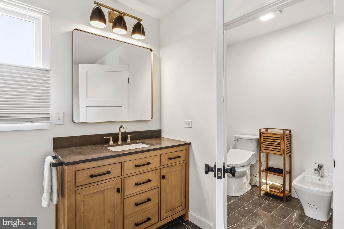 93 GLADE Cir W REHOBOTH BEACH, DE 19971