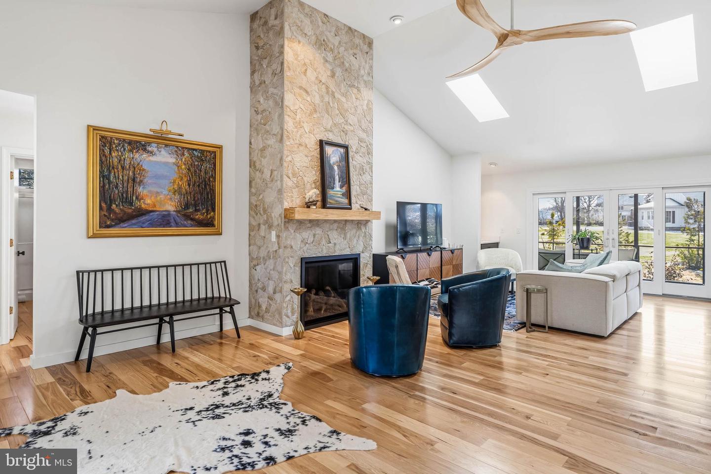 93 GLADE Cir W REHOBOTH BEACH, DE 19971