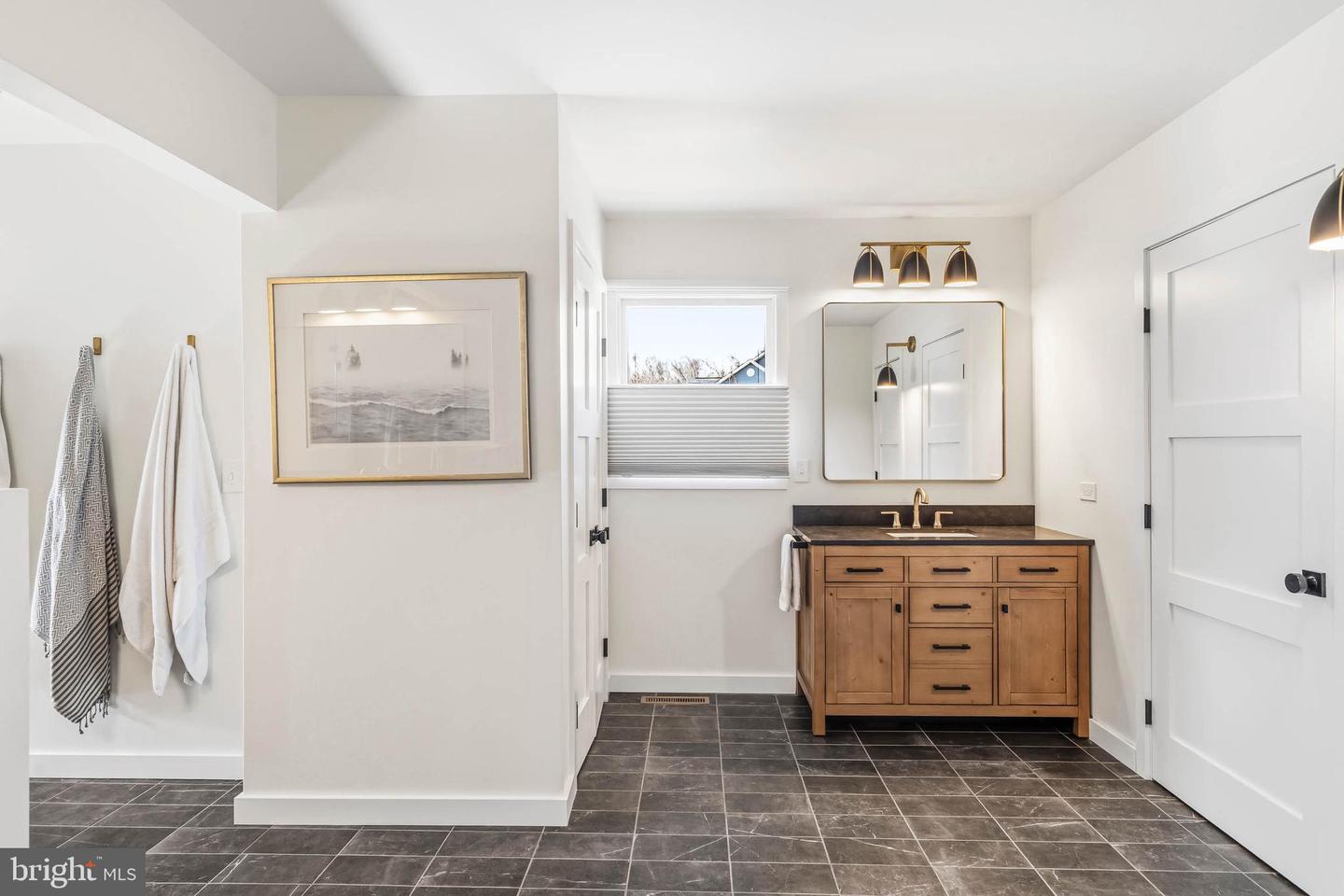 93 GLADE Cir W REHOBOTH BEACH, DE 19971