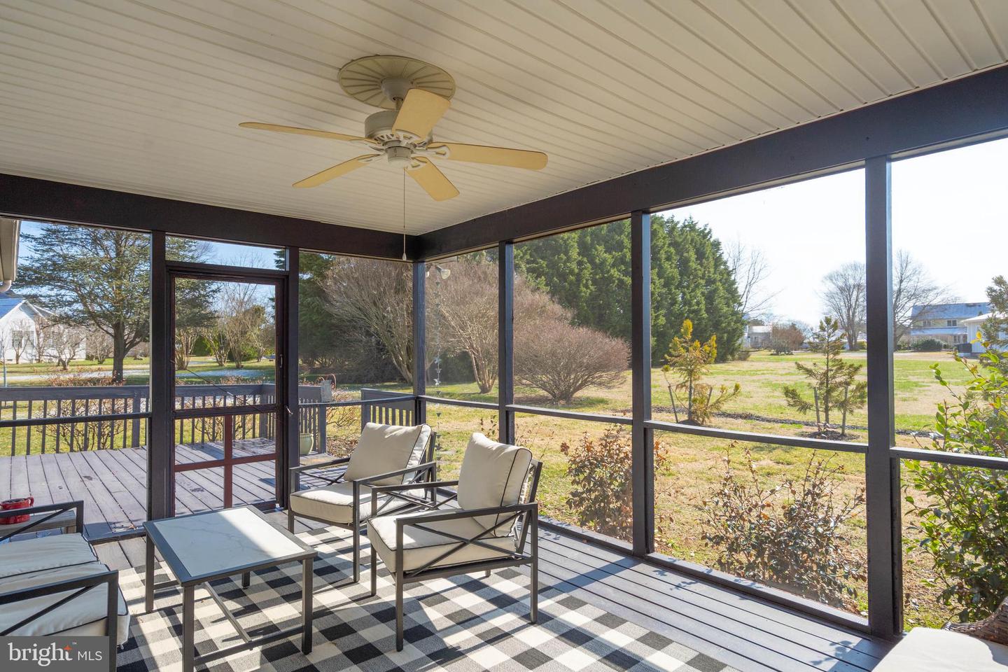 93 GLADE Cir W REHOBOTH BEACH, DE 19971