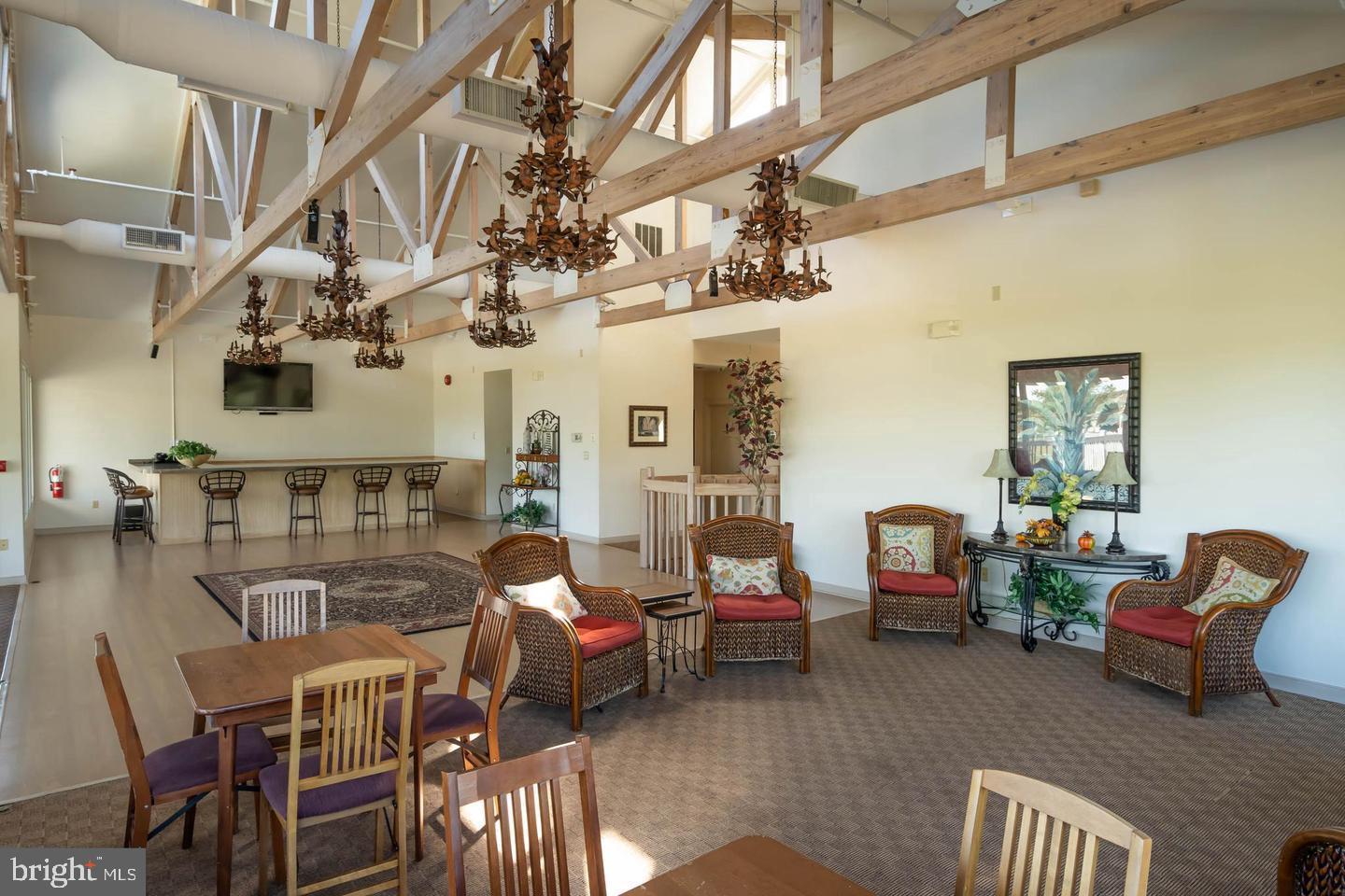 93 GLADE Cir W REHOBOTH BEACH, DE 19971