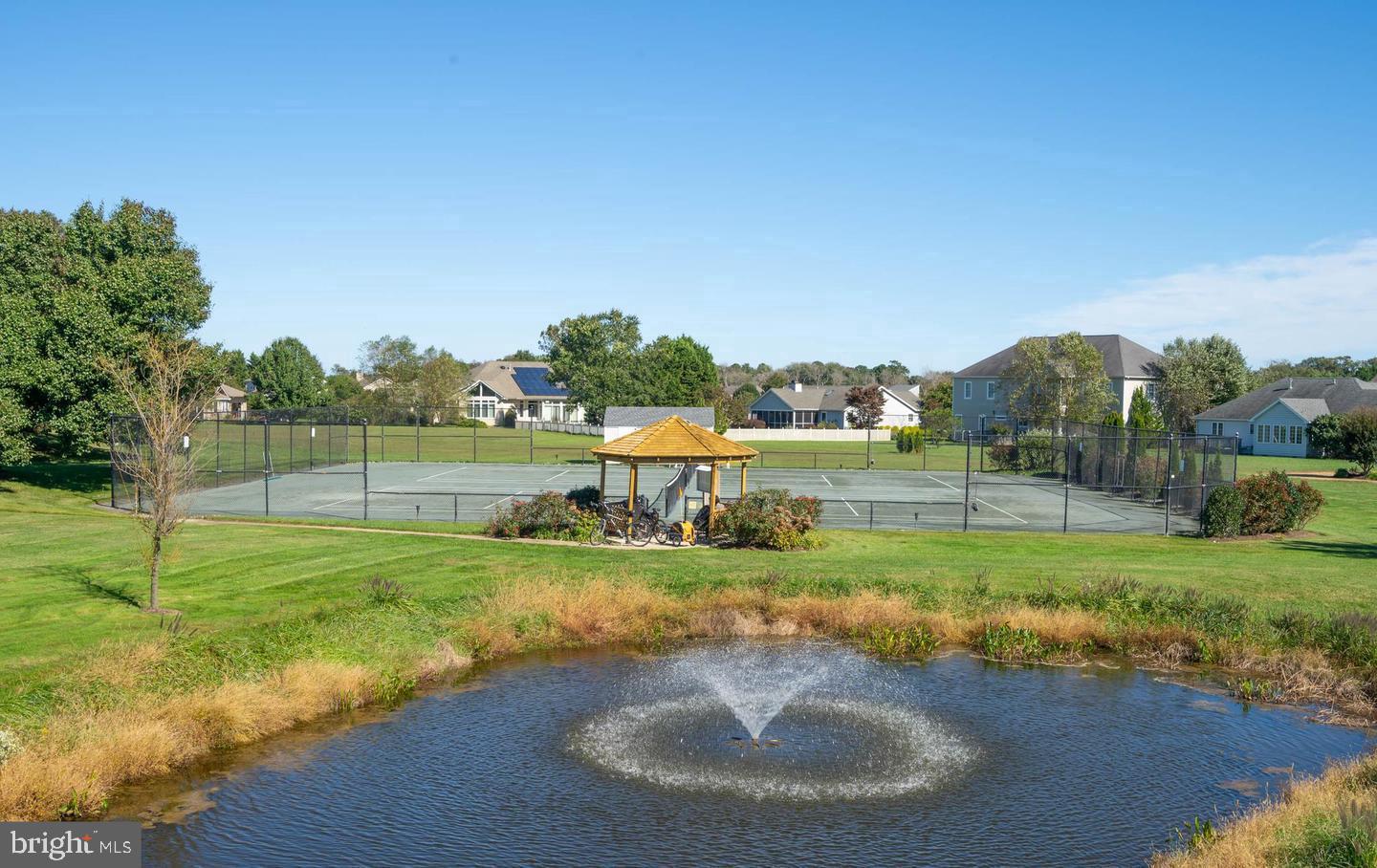 93 GLADE Cir W REHOBOTH BEACH, DE 19971