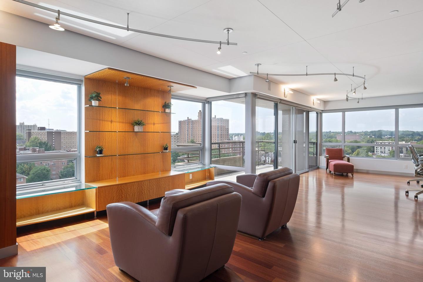 1100 LOVERING Ave #1304/1306 WILMINGTON, DE 19806