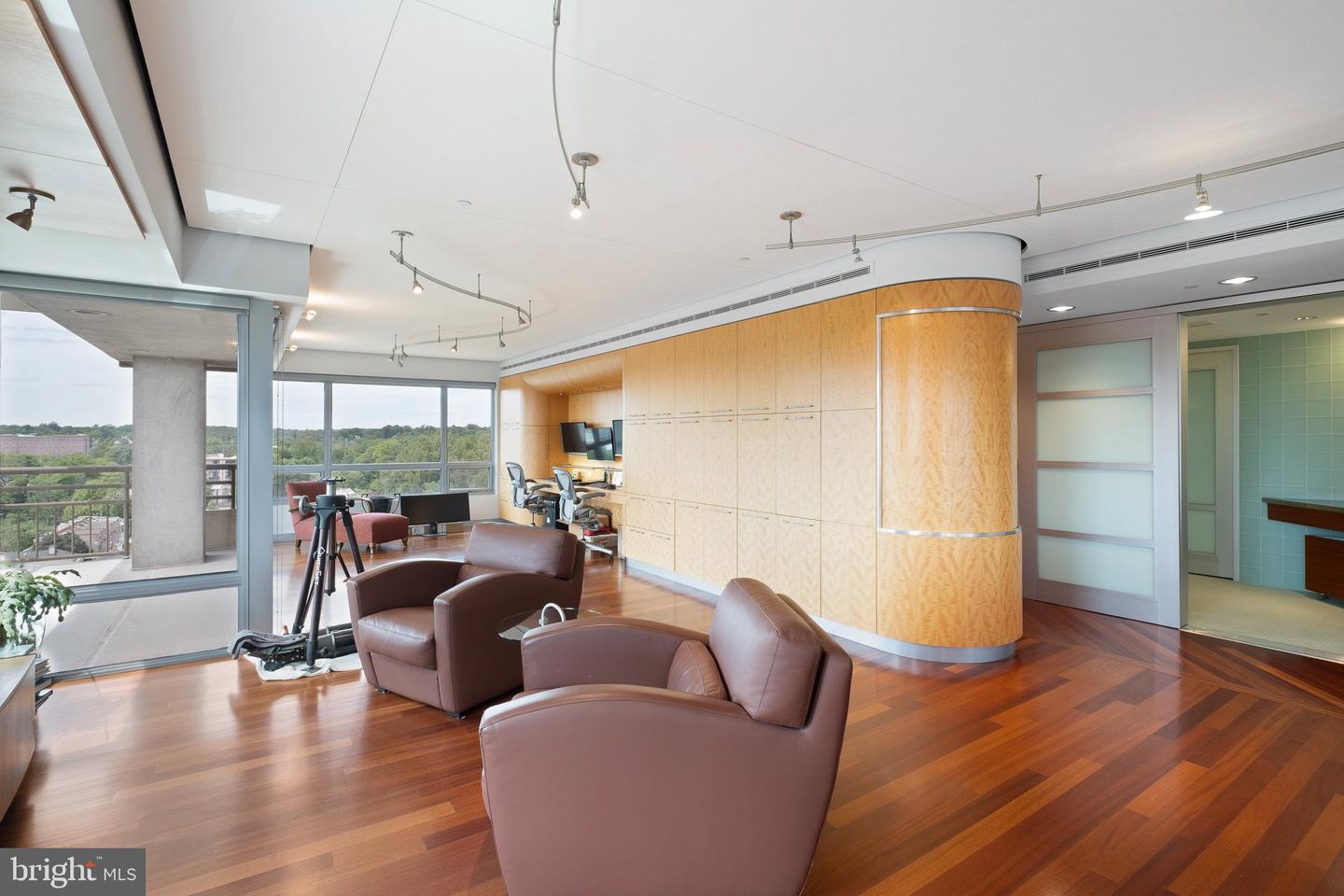 1100 LOVERING Ave #1304/1306 WILMINGTON, DE 19806