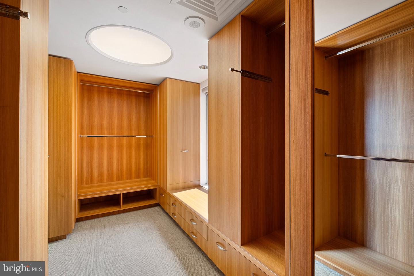 1100 LOVERING Ave #1304/1306 WILMINGTON, DE 19806