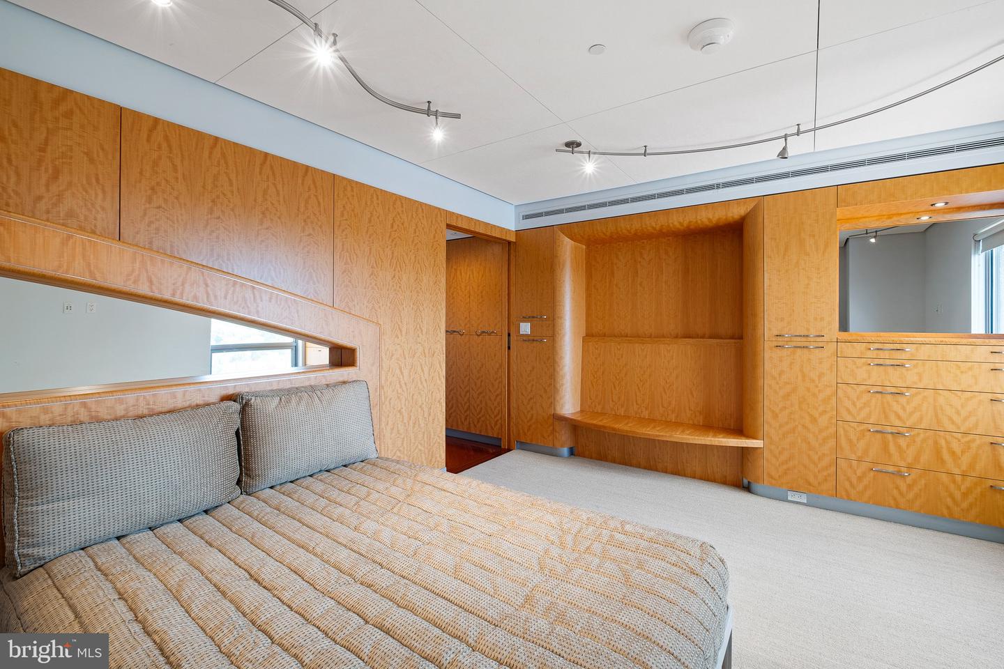 1100 LOVERING Ave #1304/1306 WILMINGTON, DE 19806