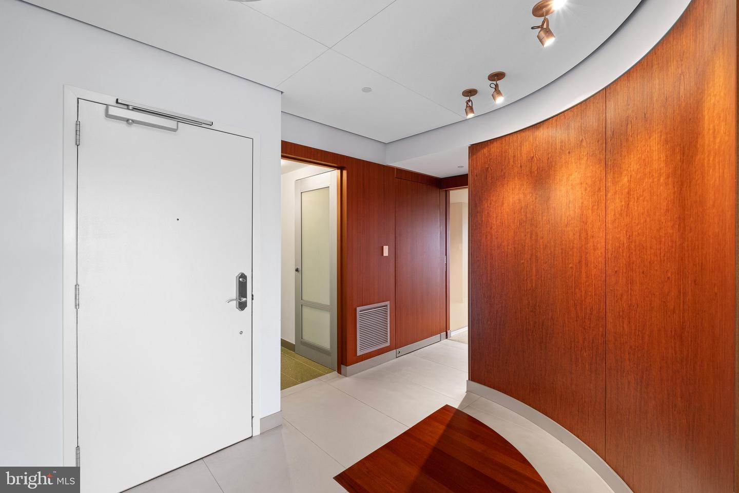 1100 LOVERING Ave #1304/1306 WILMINGTON, DE 19806