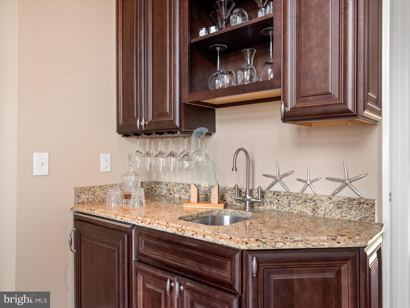 33442 MARINA BAY Cir MILLSBORO, DE 19966