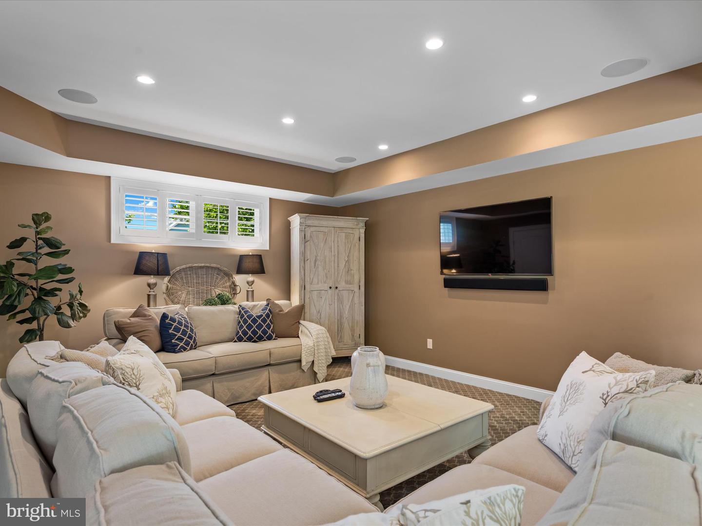 33442 MARINA BAY Cir MILLSBORO, DE 19966