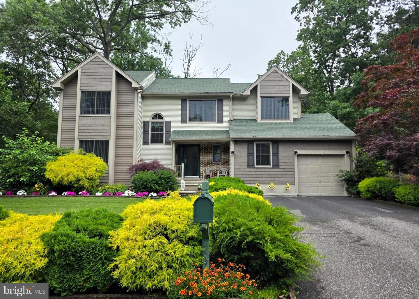 407 VAL Ln