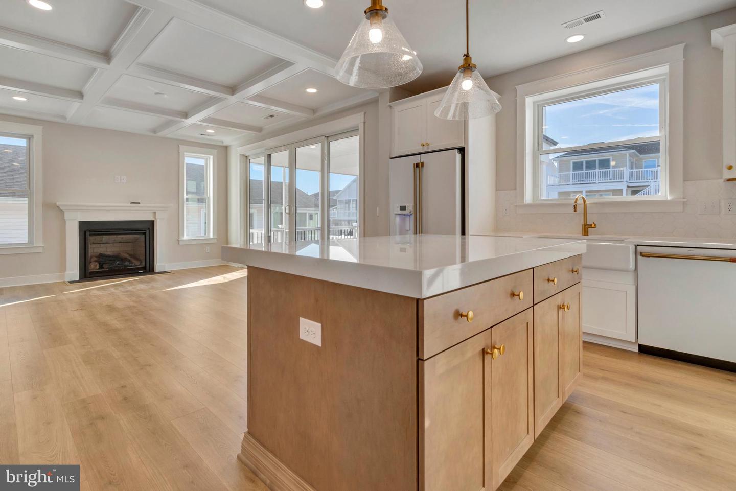 24 W ATLANTIC St FENWICK ISLAND, DE 19944