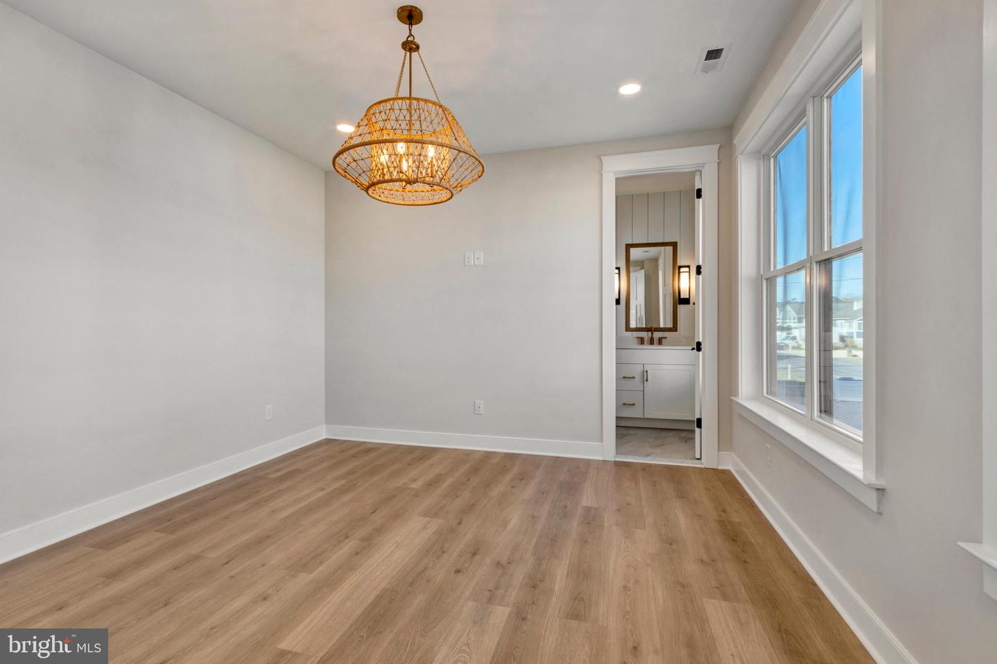 24 W ATLANTIC St FENWICK ISLAND, DE 19944