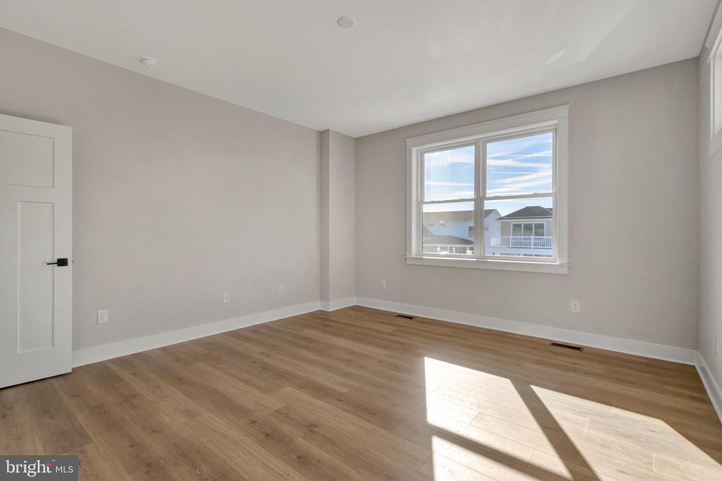 24 W ATLANTIC St FENWICK ISLAND, DE 19944