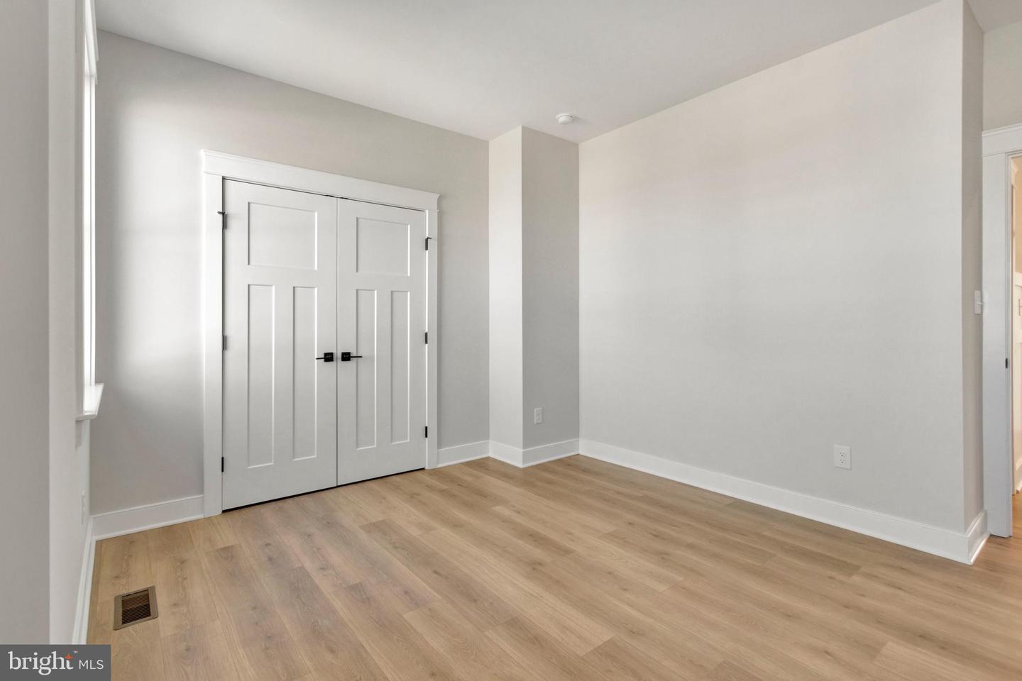 24 W ATLANTIC St FENWICK ISLAND, DE 19944