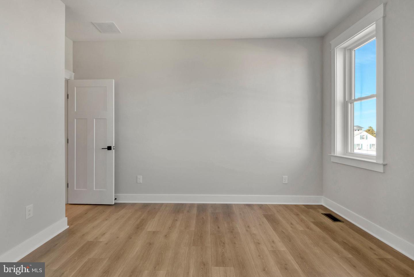 24 W ATLANTIC St FENWICK ISLAND, DE 19944