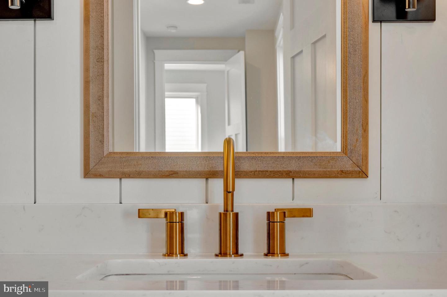 24 W ATLANTIC St FENWICK ISLAND, DE 19944