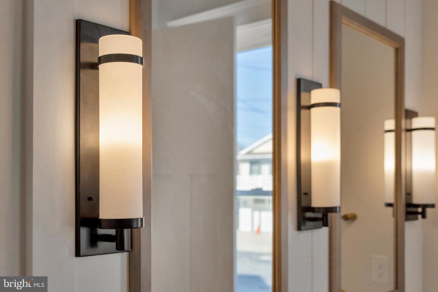 24 W ATLANTIC St FENWICK ISLAND, DE 19944