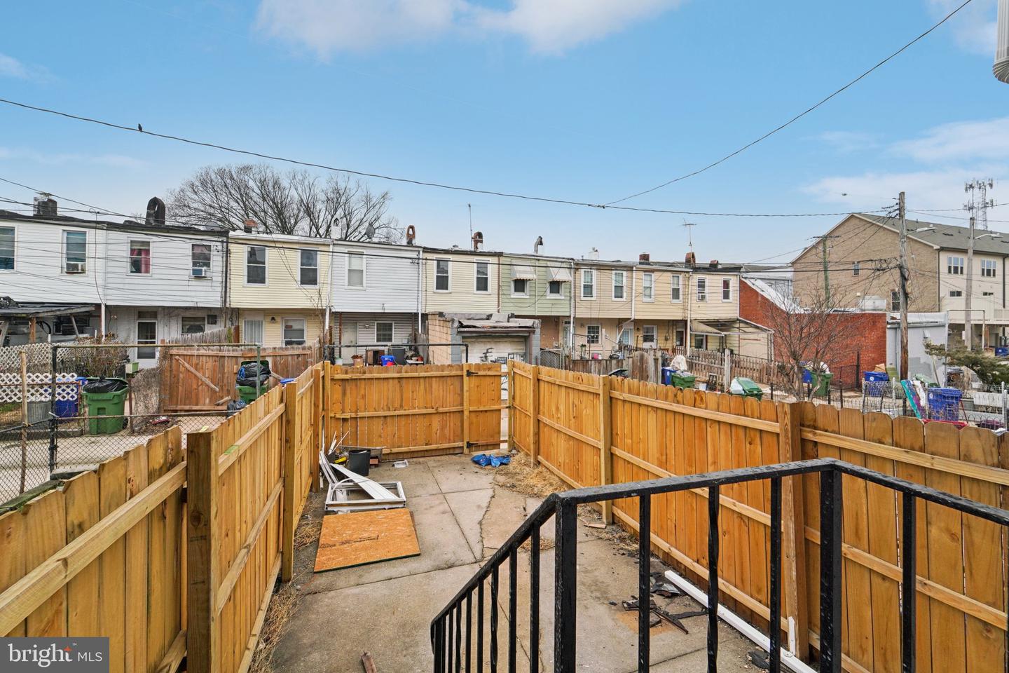 312 S NEWKIRK St BALTIMORE, MD 21224