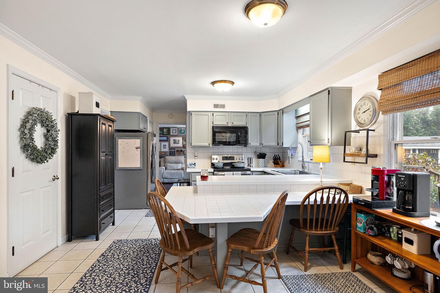 809 CHRISTOPHER Ct HOCKESSIN, DE 19707