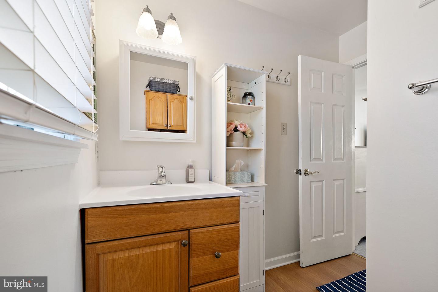 809 CHRISTOPHER Ct HOCKESSIN, DE 19707