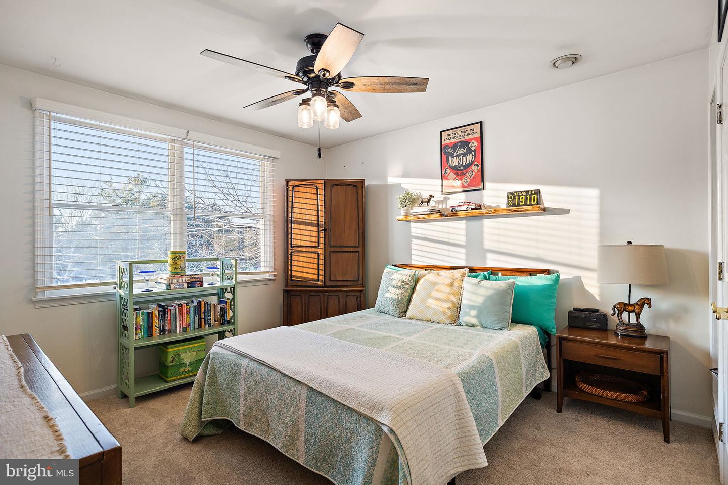 809 CHRISTOPHER Ct HOCKESSIN, DE 19707