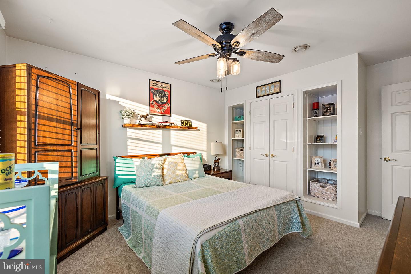 809 CHRISTOPHER Ct HOCKESSIN, DE 19707