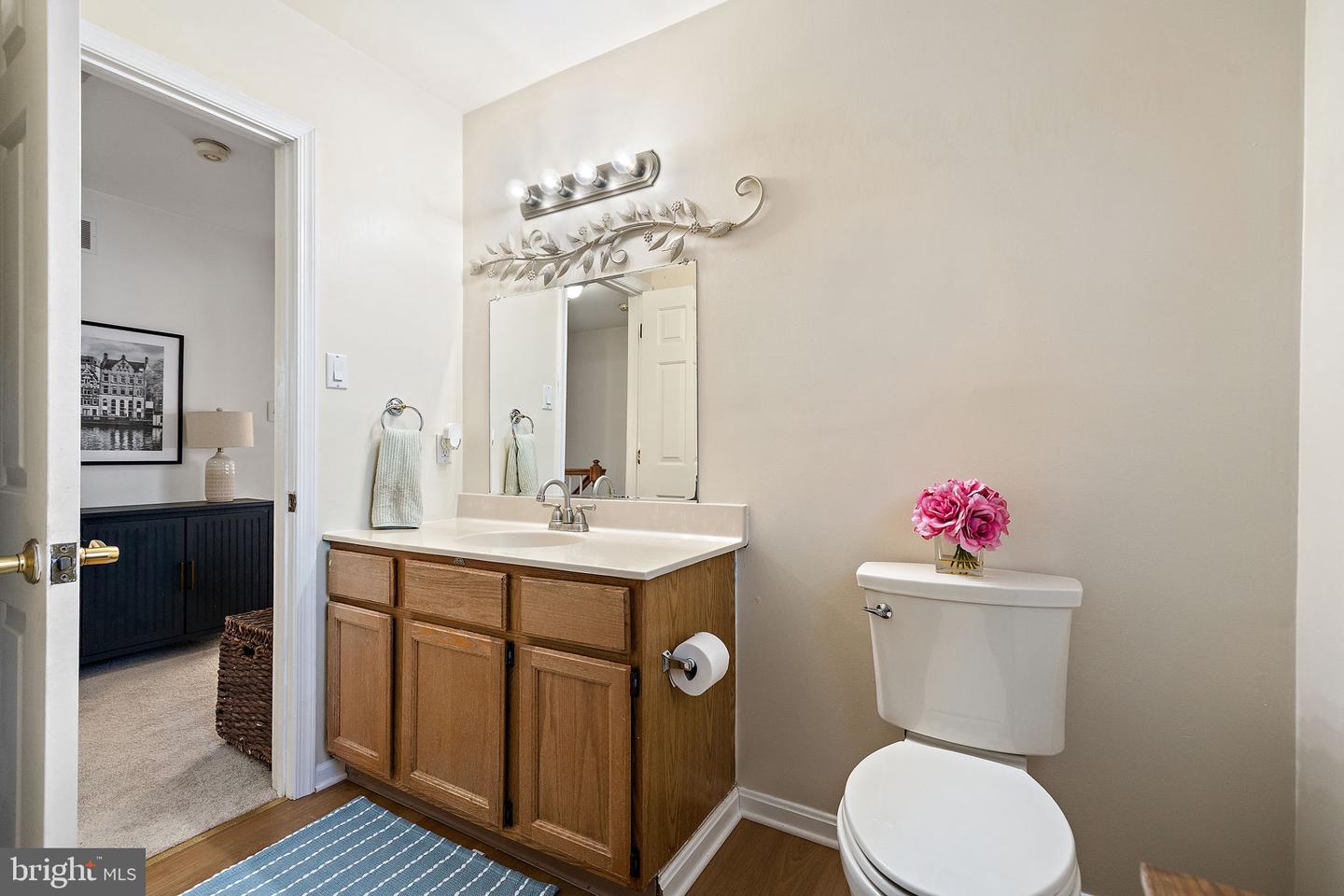 809 CHRISTOPHER Ct HOCKESSIN, DE 19707