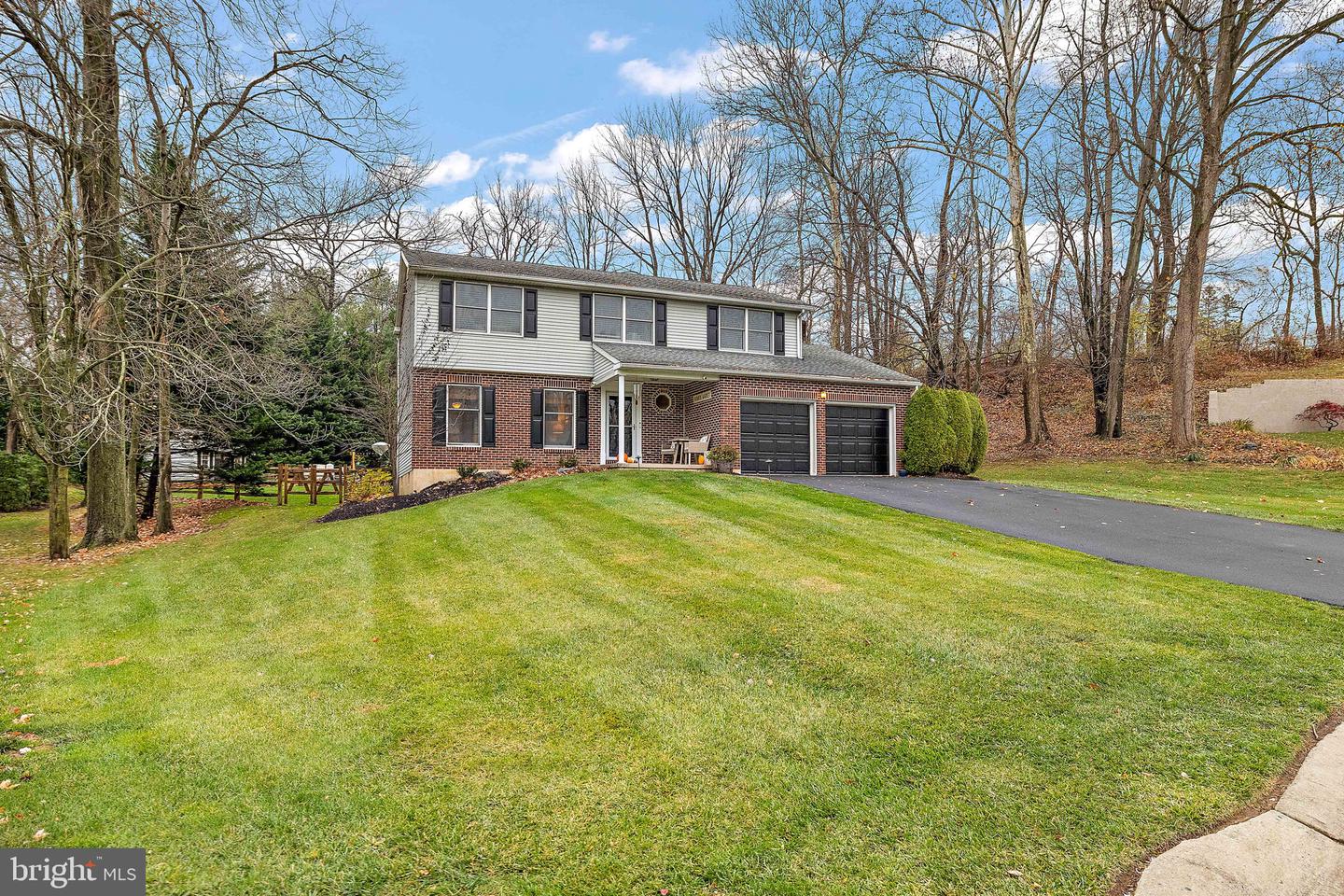809 CHRISTOPHER Ct HOCKESSIN, DE 19707