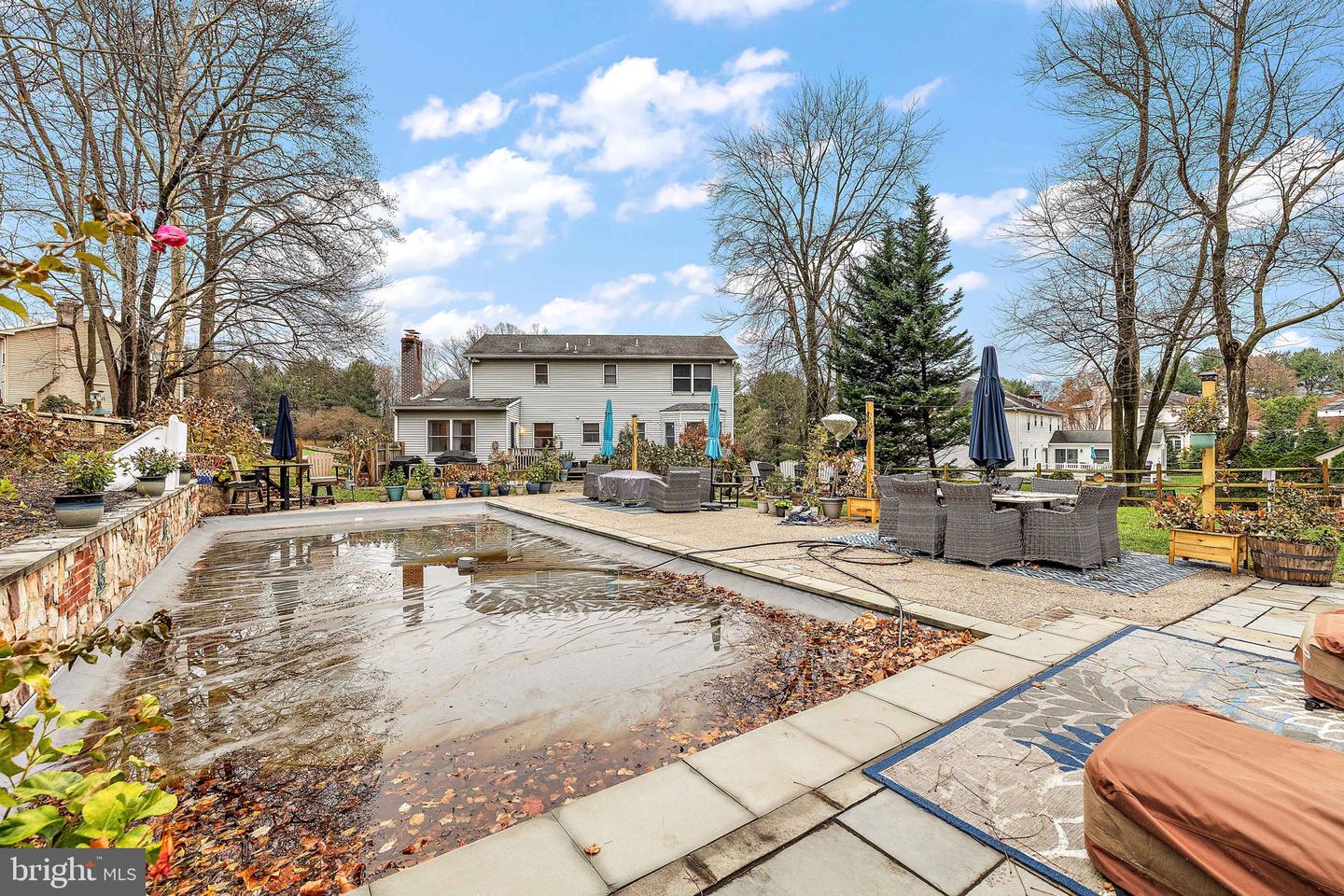 809 CHRISTOPHER Ct HOCKESSIN, DE 19707