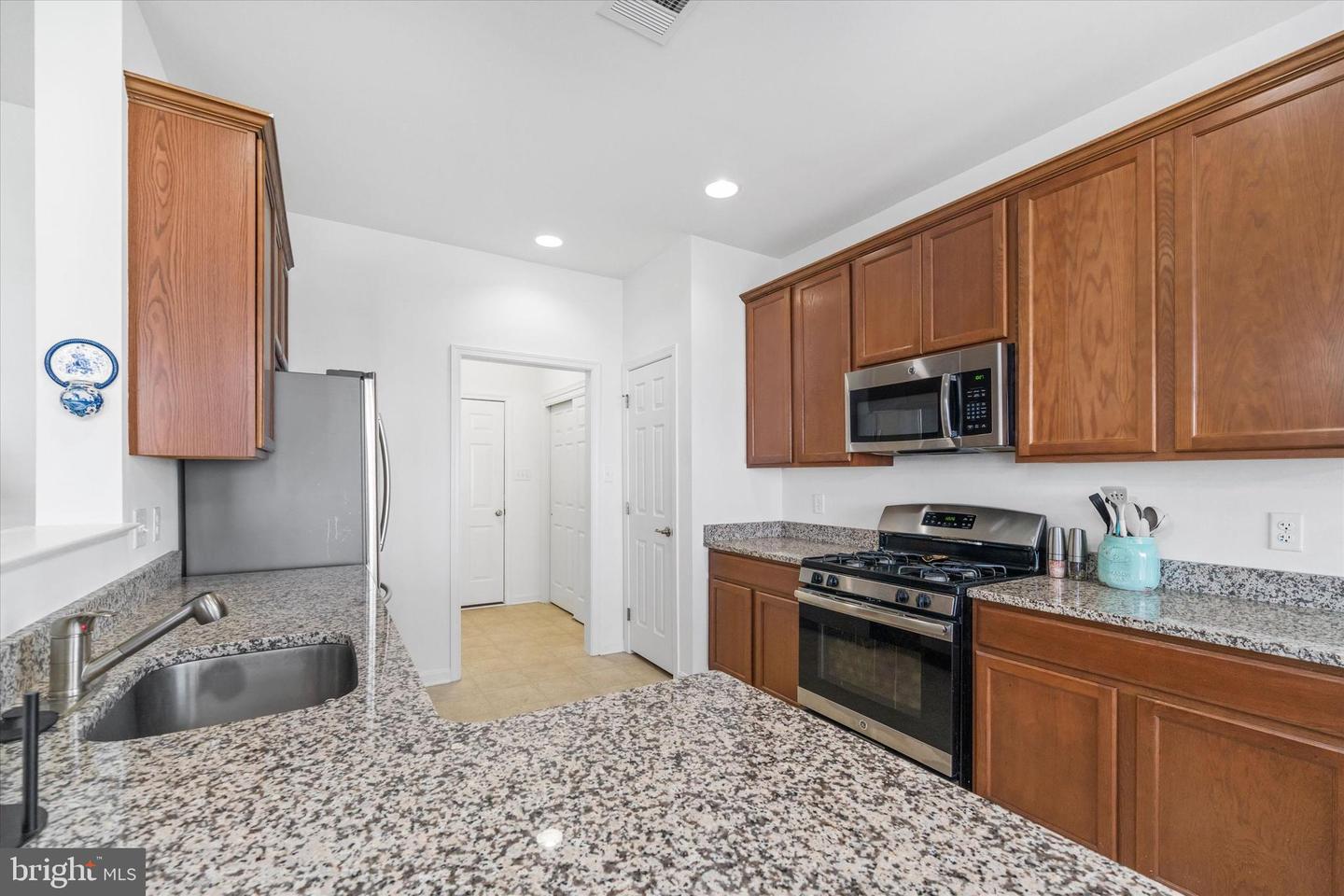 125 E CLARENDON Dr SMYRNA, DE 19977