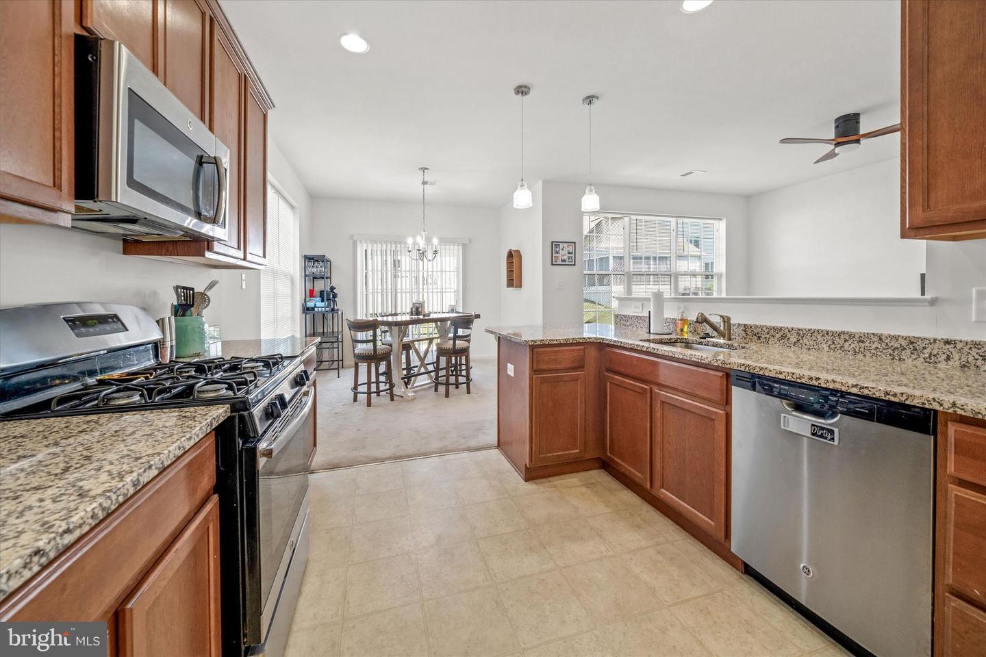 125 E CLARENDON Dr SMYRNA, DE 19977